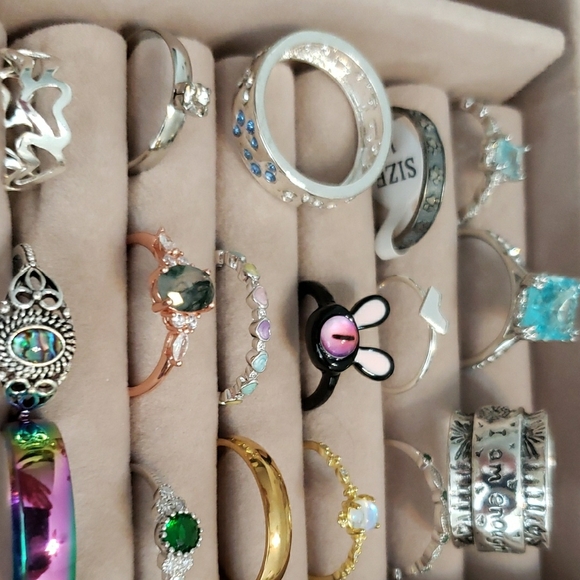 Source Unknown Multicolor Women's Ring Collection - Picture 13 of 16